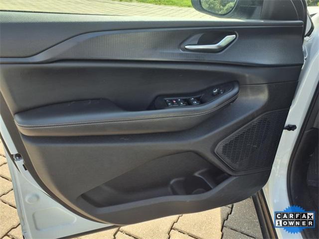 used 2023 Jeep Grand Cherokee L car, priced at $26,302