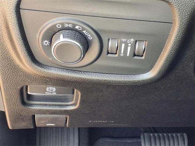 used 2024 Jeep Grand Cherokee car, priced at $34,571