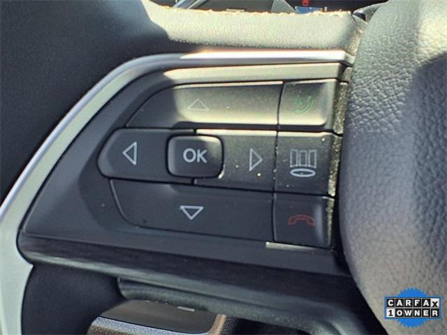 used 2024 Jeep Grand Cherokee car, priced at $32,864