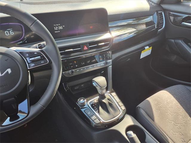 new 2026 Kia Seltos car, priced at $27,770