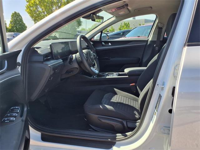 new 2025 Kia K5 car, priced at $28,045