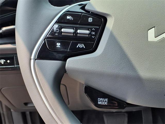 new 2025 Kia Niro car, priced at $31,160