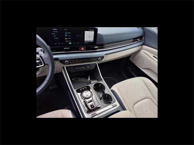new 2026 Kia Carnival Hybrid car, priced at $48,395