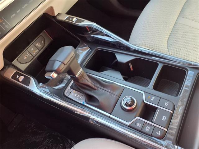 new 2025 Kia Sorento car, priced at $37,455