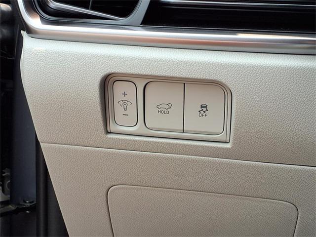 new 2025 Kia Sorento car, priced at $41,385