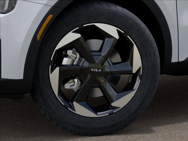new 2025 Kia Sorento Hybrid car, priced at $42,555