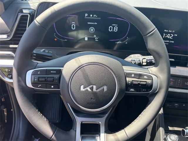 new 2025 Kia Sportage car, priced at $33,190