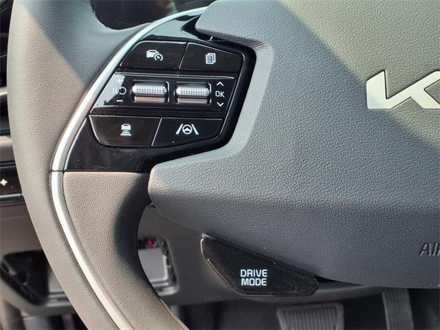 new 2025 Kia Niro car, priced at $30,880