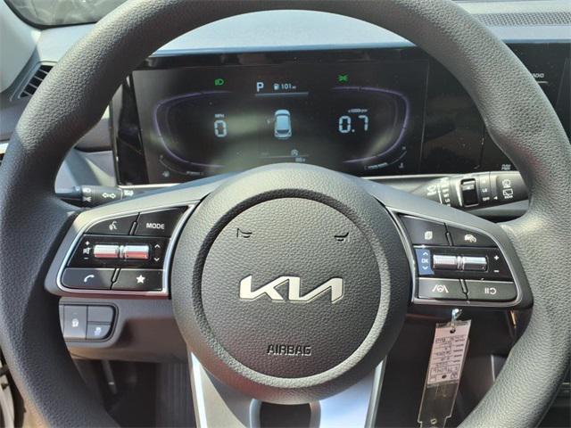 new 2025 Kia Seltos car, priced at $25,880