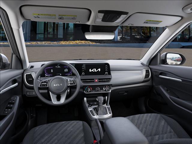 new 2025 Kia Seltos car, priced at $25,880