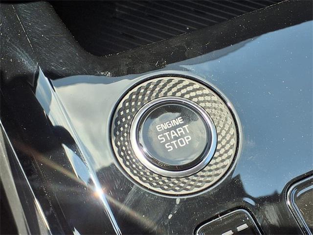 new 2025 Kia Niro car, priced at $33,610