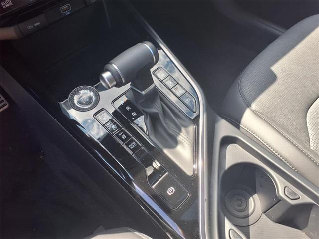 new 2025 Kia Niro car, priced at $36,515