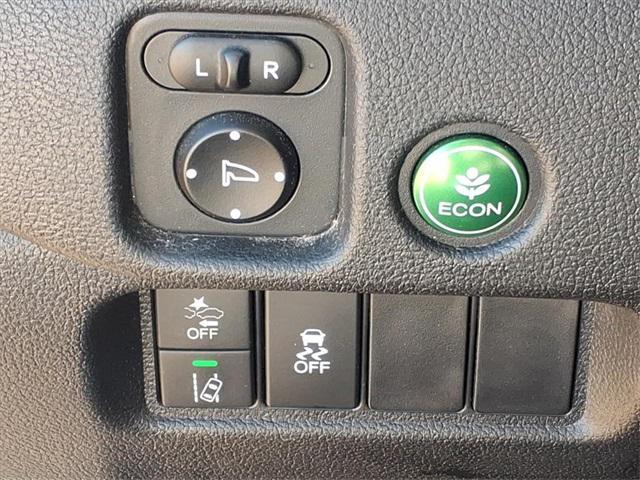 used 2020 Honda Pilot car, priced at $19,601