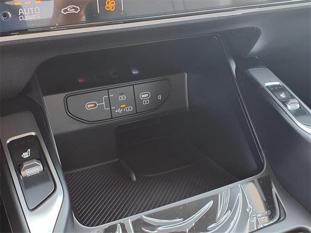 new 2026 Kia Sorento car, priced at $42,850