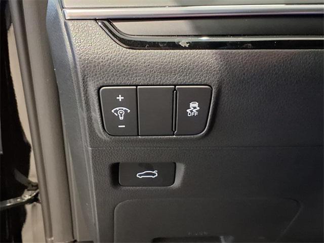 new 2026 Kia K5 car, priced at $31,170