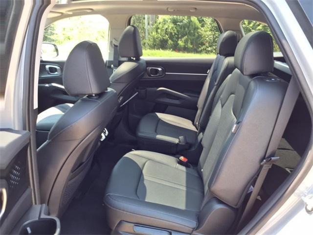 new 2025 Kia Sorento car