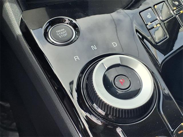 new 2025 Kia Sportage Hybrid car, priced at $35,605