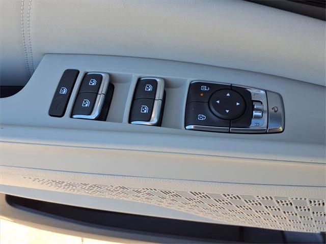 new 2026 Kia Carnival Hybrid car, priced at $55,925