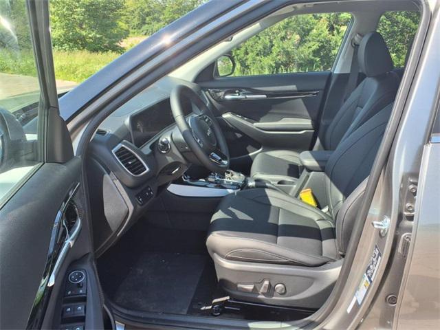 new 2025 Kia Seltos car, priced at $30,150