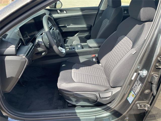 new 2025 Kia K5 car, priced at $27,330