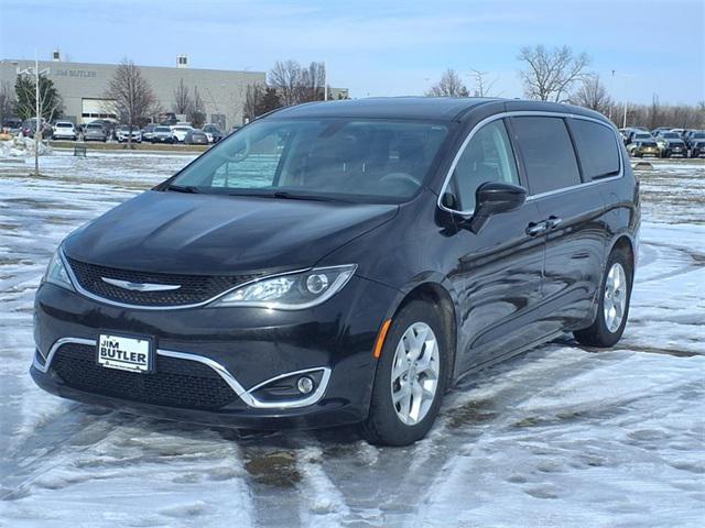 used 2018 Chrysler Pacifica car, priced at $13,796