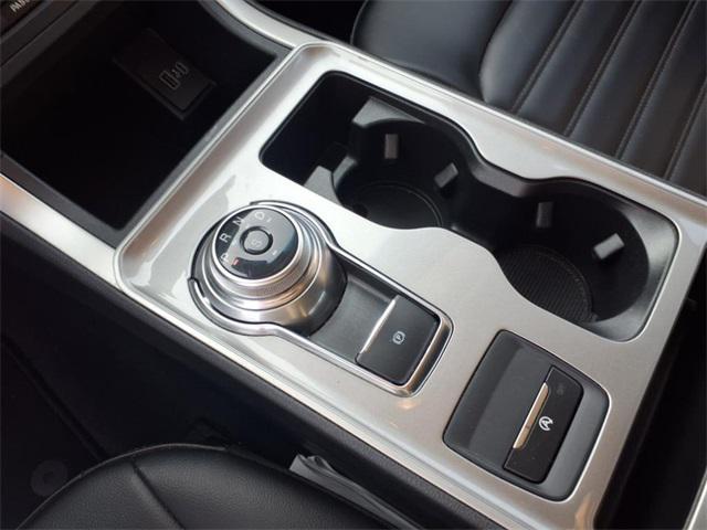 used 2024 Ford Edge car, priced at $23,832
