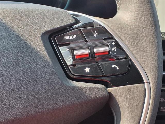 new 2025 Kia Niro car, priced at $33,065