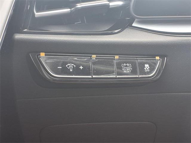 new 2025 Kia Niro car, priced at $30,415