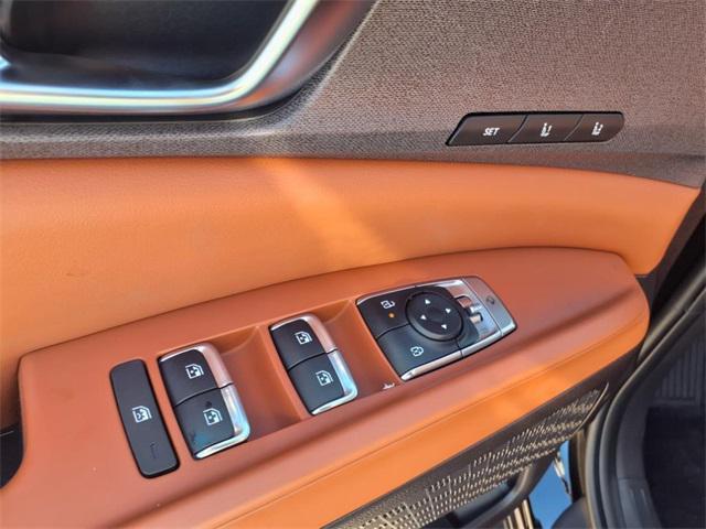 new 2026 Kia Carnival Hybrid car, priced at $43,620