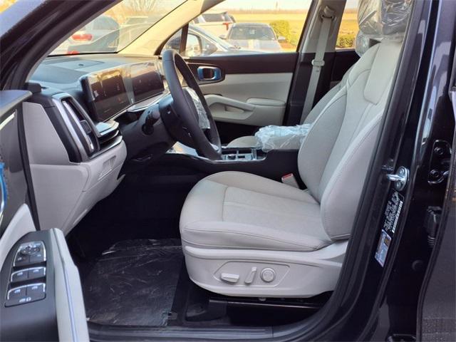 new 2025 Kia Sorento car, priced at $40,810