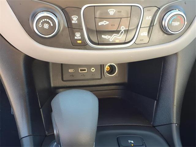 used 2022 Chevrolet Equinox car, priced at $17,772