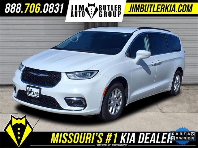 used 2022 Chrysler Pacifica car, priced at $20,437
