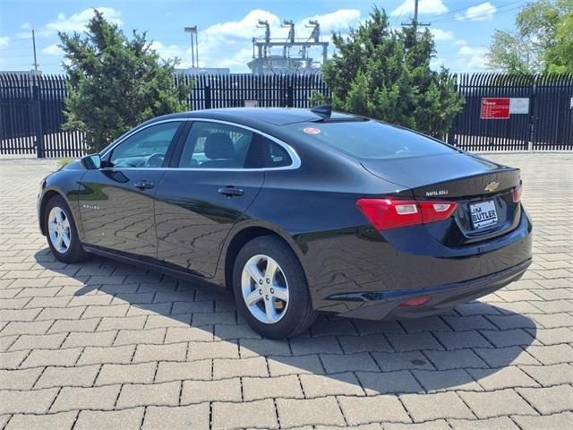 used 2024 Chevrolet Malibu car, priced at $21,889