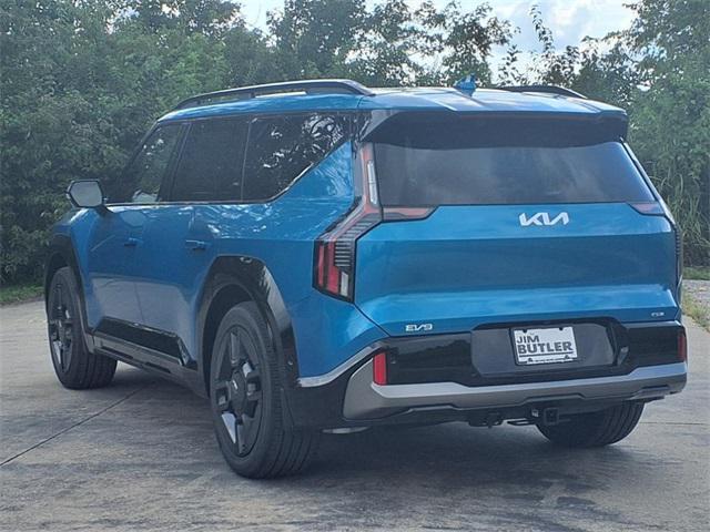 new 2026 Kia EV9 car, priced at $72,475