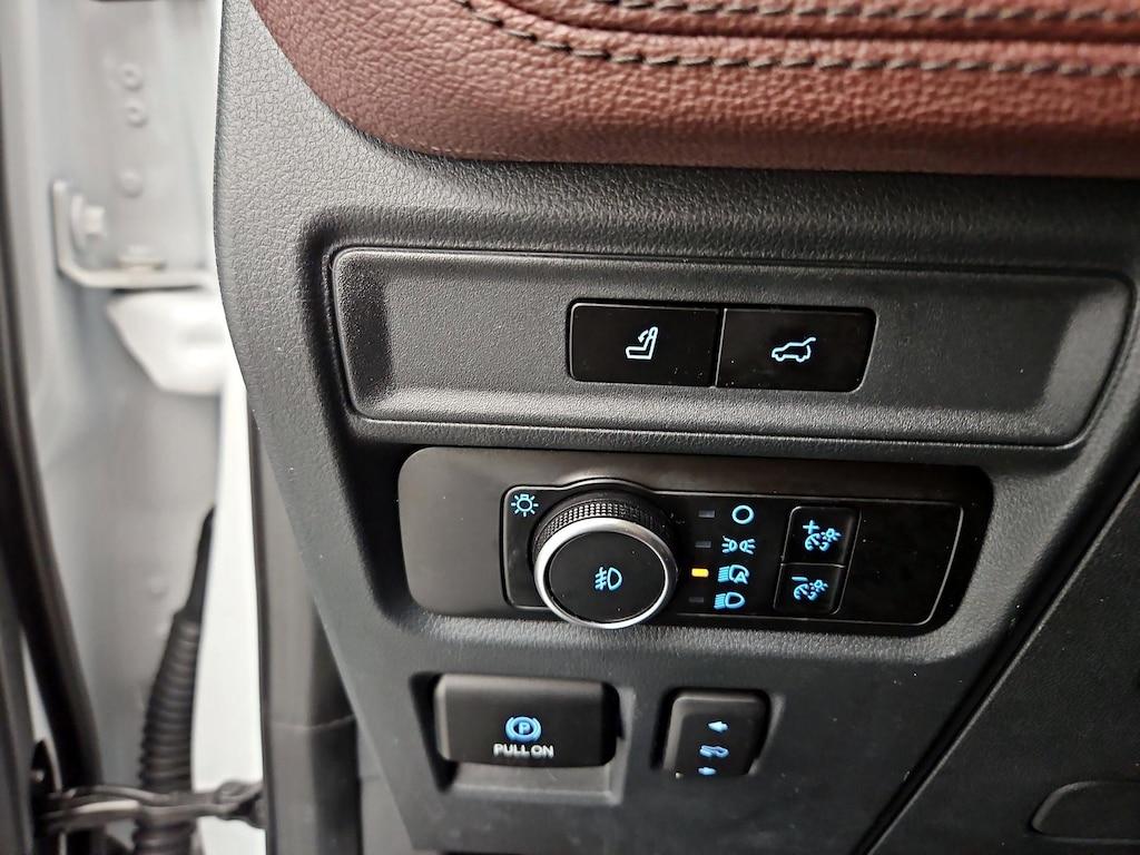 used 2022 Ford Expedition car, priced at $43,998