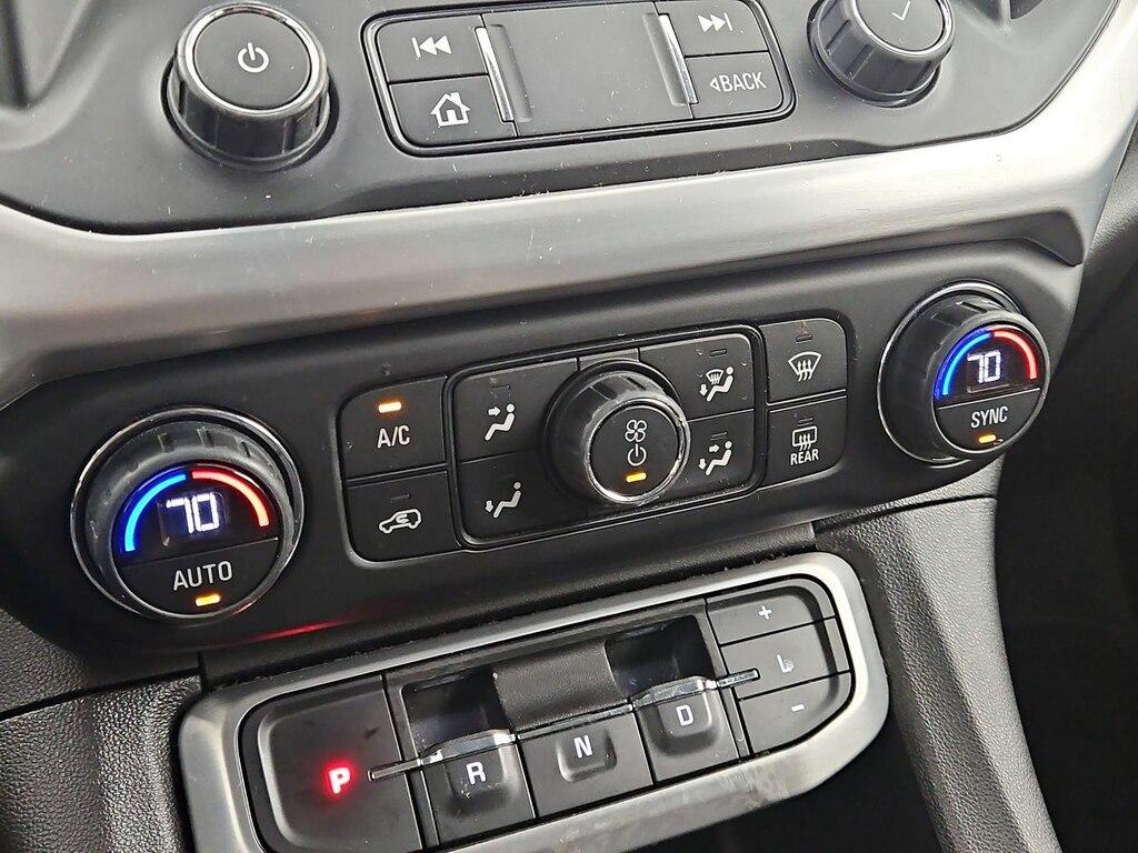 used 2022 GMC Acadia car, priced at $27,998