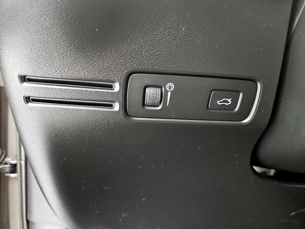 used 2022 Volvo XC40 car, priced at $27,998