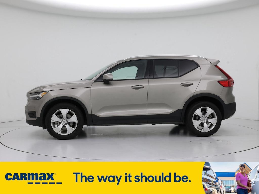 used 2022 Volvo XC40 car, priced at $27,998