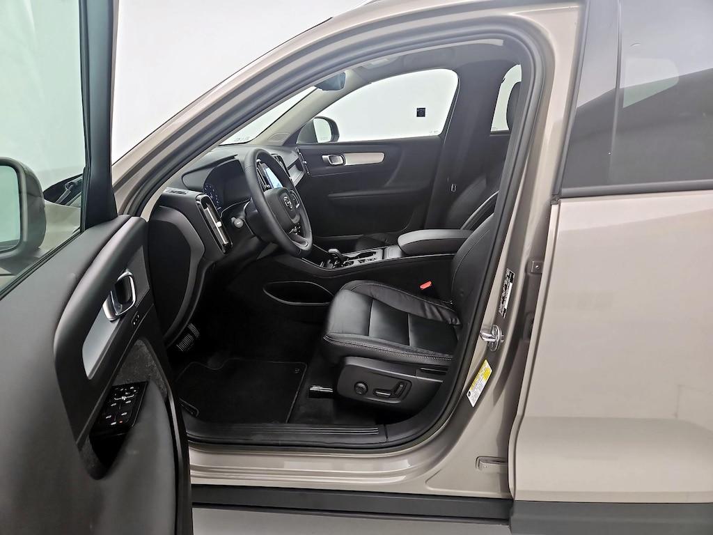 used 2022 Volvo XC40 car, priced at $27,998