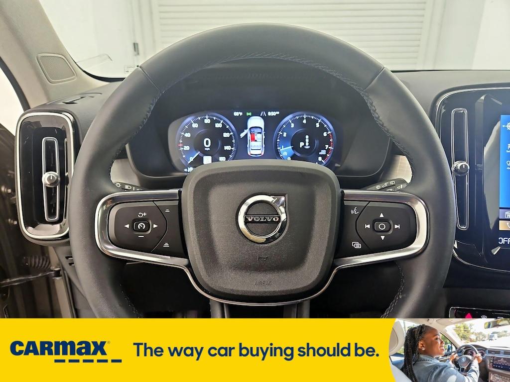 used 2022 Volvo XC40 car, priced at $27,998