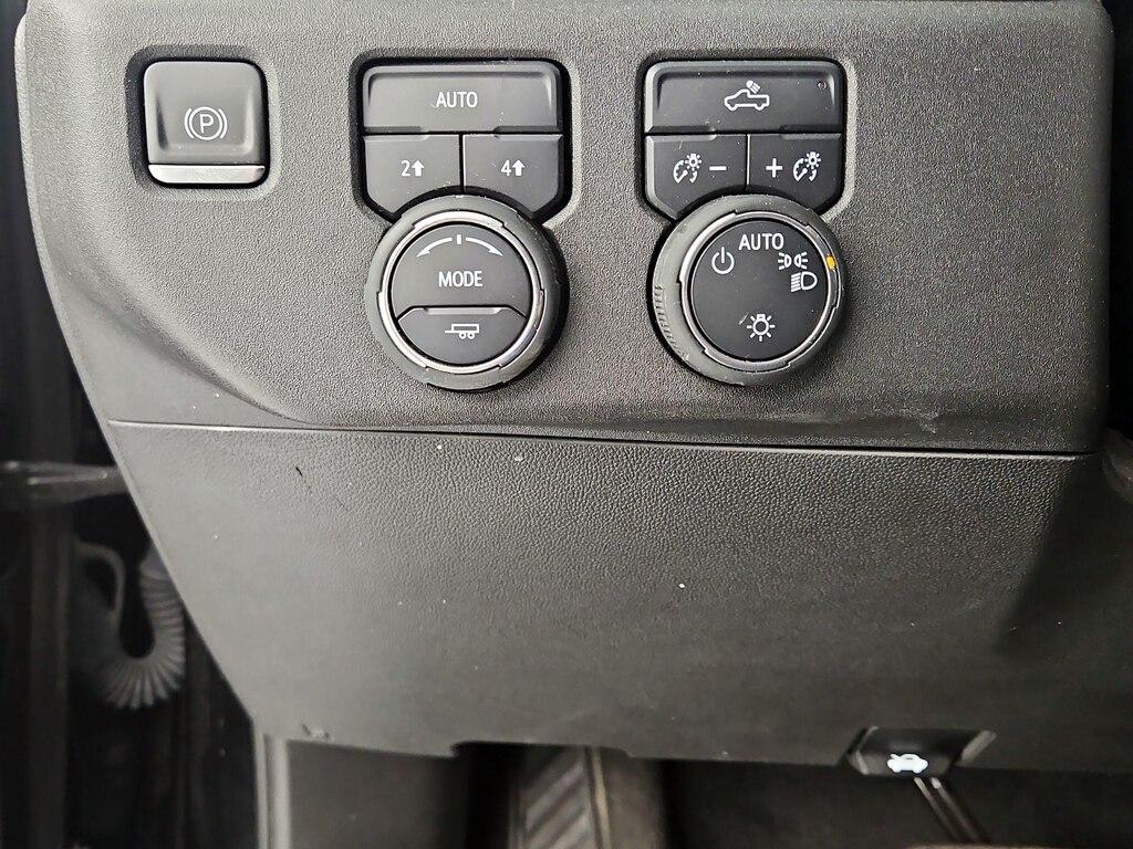 used 2023 Chevrolet Silverado 1500 car, priced at $38,998