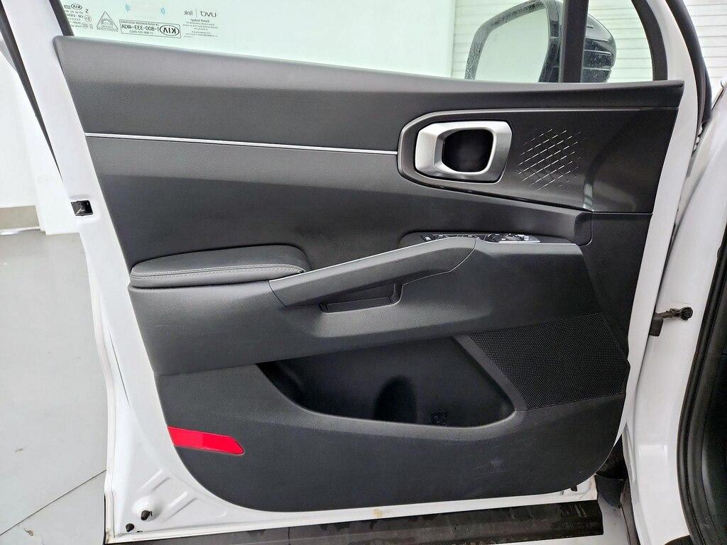 used 2021 Kia Sorento car, priced at $27,998