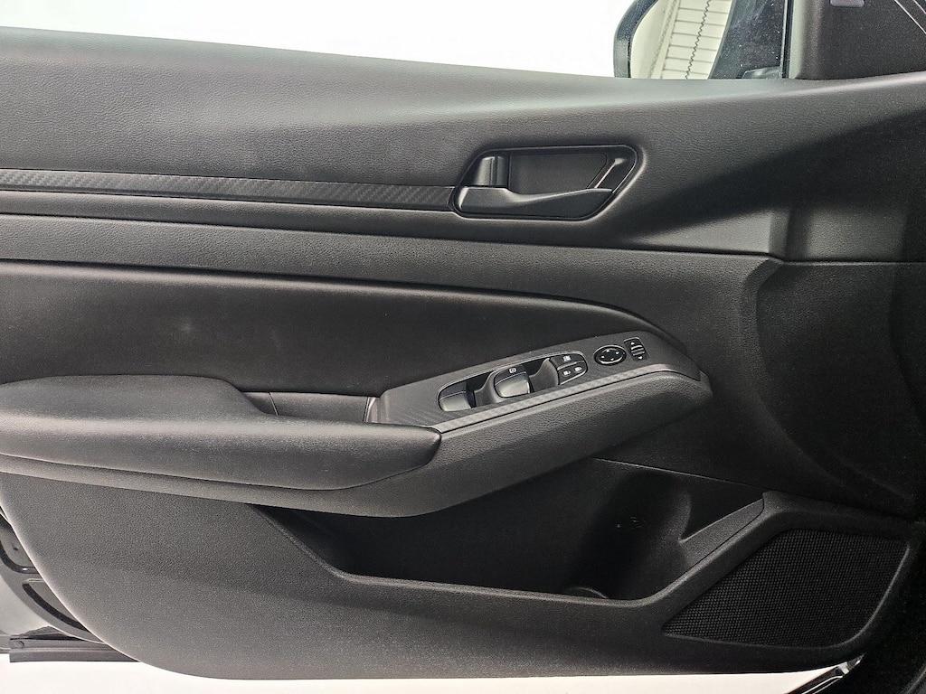 used 2023 Nissan Altima car, priced at $21,998