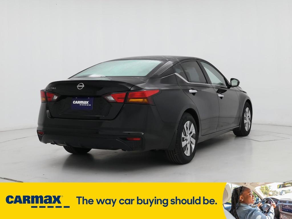 used 2023 Nissan Altima car, priced at $21,998