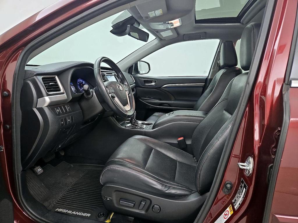 used 2017 Toyota Highlander Hybrid car, priced at $27,998