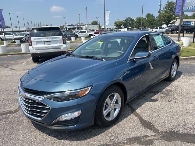 new 2025 Chevrolet Malibu car, priced at $22,745