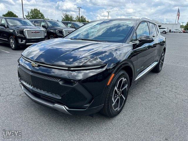 new 2025 Chevrolet Equinox EV car