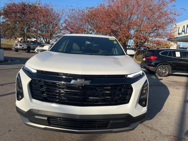 used 2025 Chevrolet Equinox car, priced at $25,627