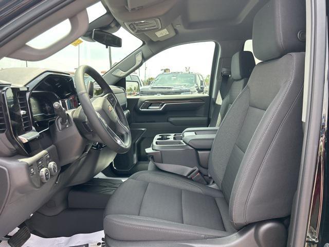 new 2025 Chevrolet Silverado 1500 car, priced at $47,904