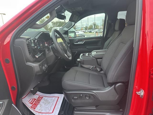 new 2025 Chevrolet Silverado 1500 car, priced at $52,290